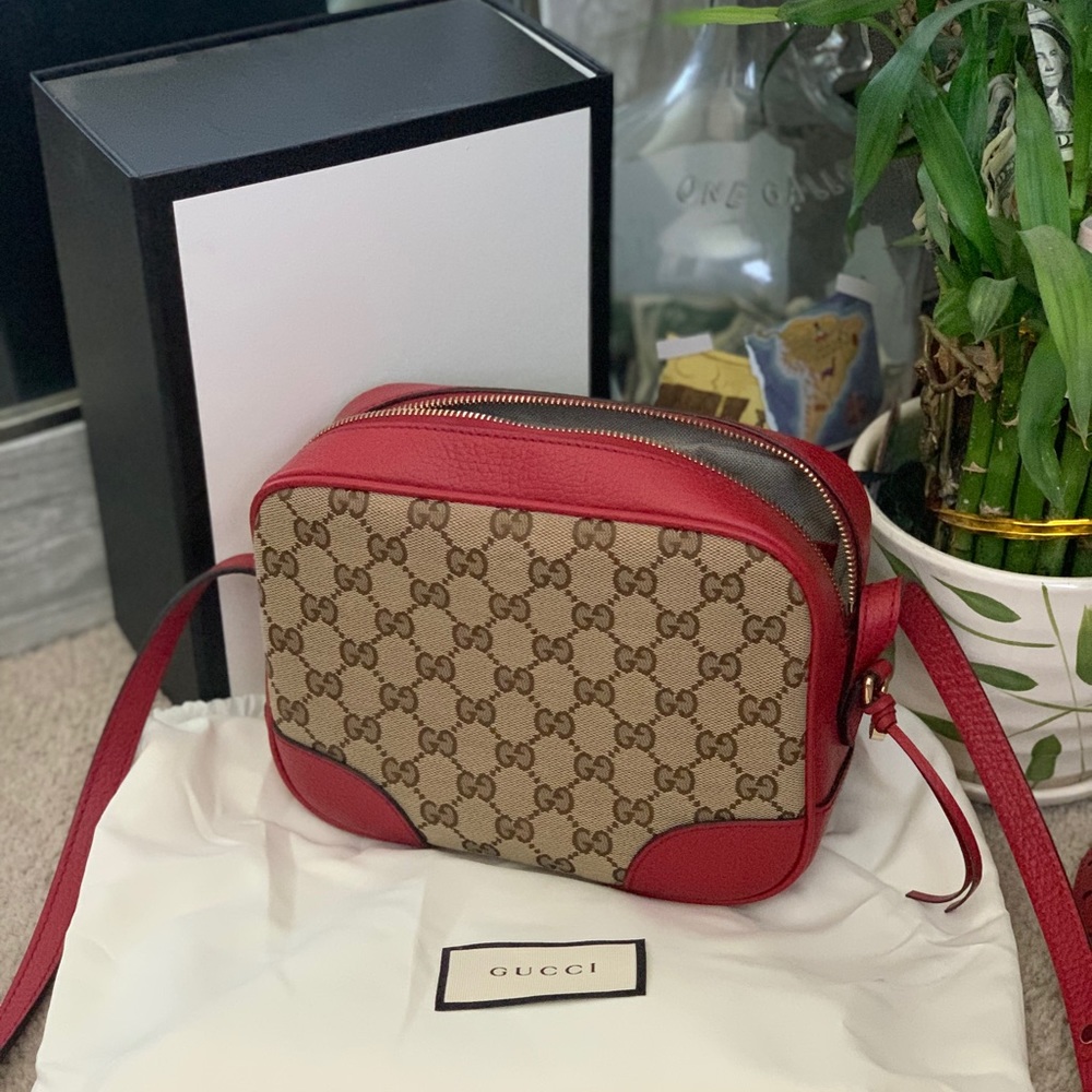Gucci mini bee monogram messenger bag